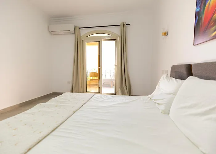 Stylish 3Rd Floor Apartment In The Heart Of New Cairo
