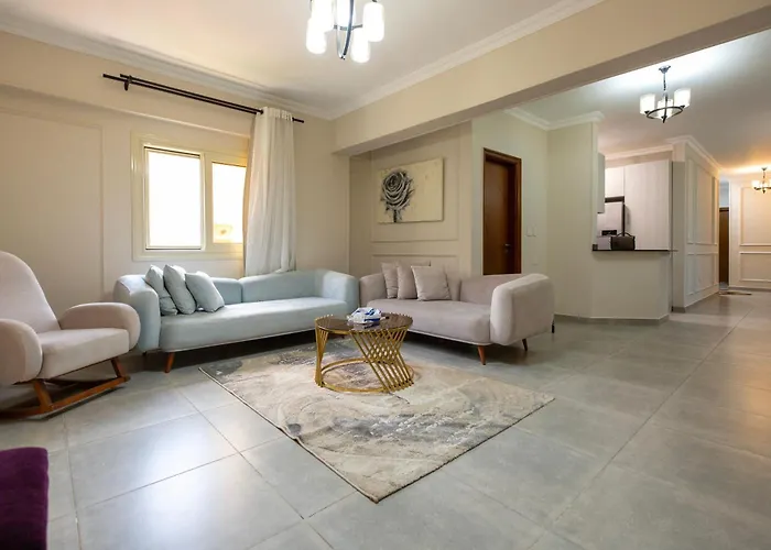 Stylish 3Rd Floor Apartment In The Heart Of New Cairo