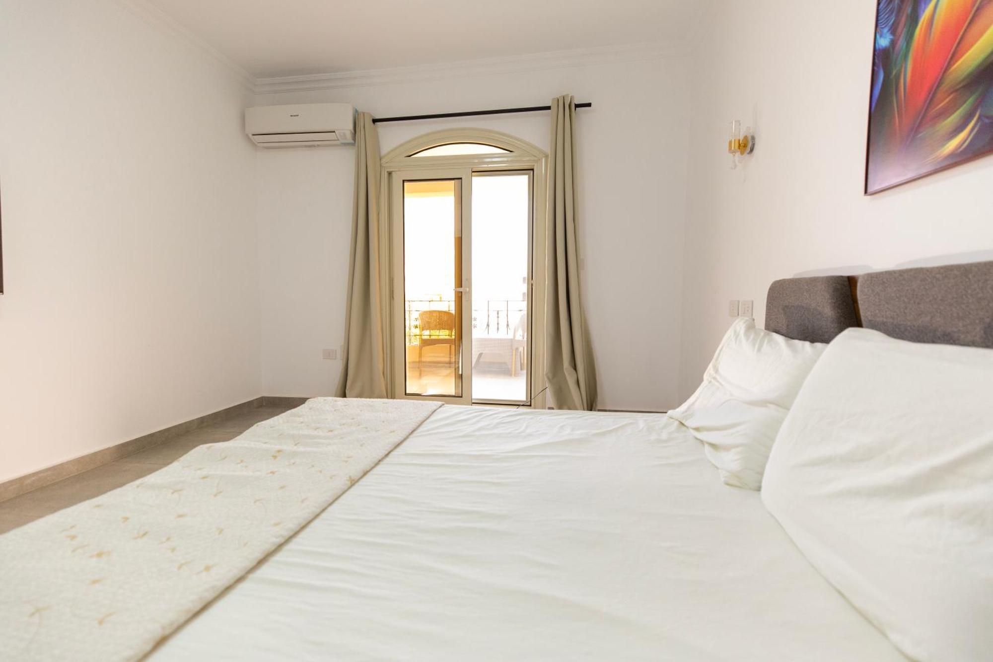 Stylish 3rd Floor In The Heart Of New