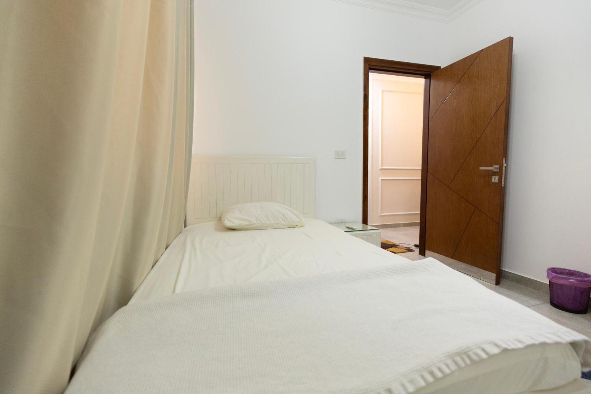 Stylish 3rd Floor In The Heart Of New Appartement Le Caire