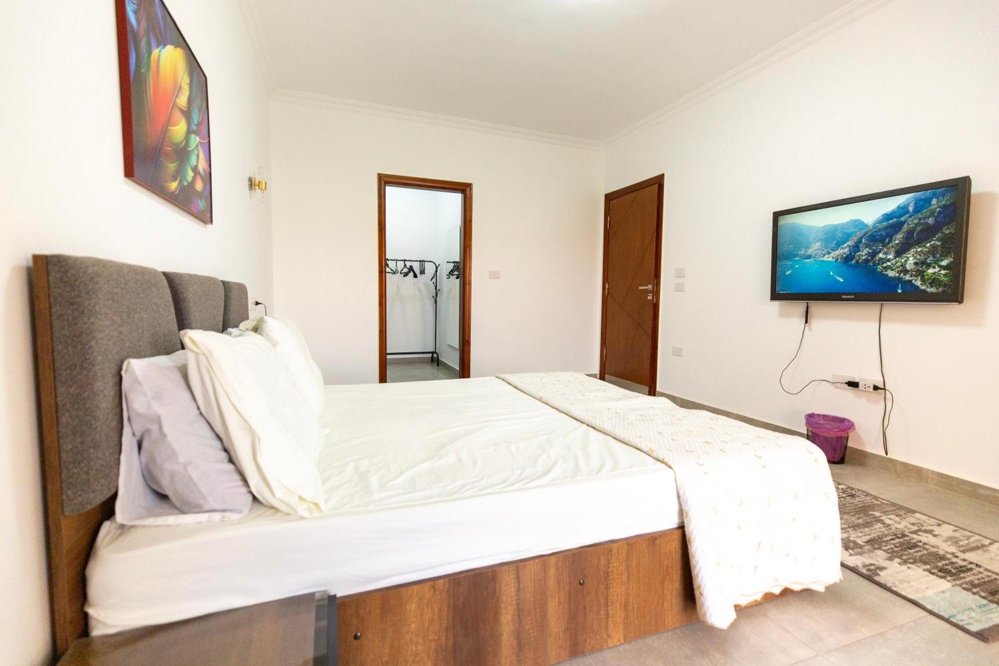 Stylish 3rd Floor In The Heart Of New *