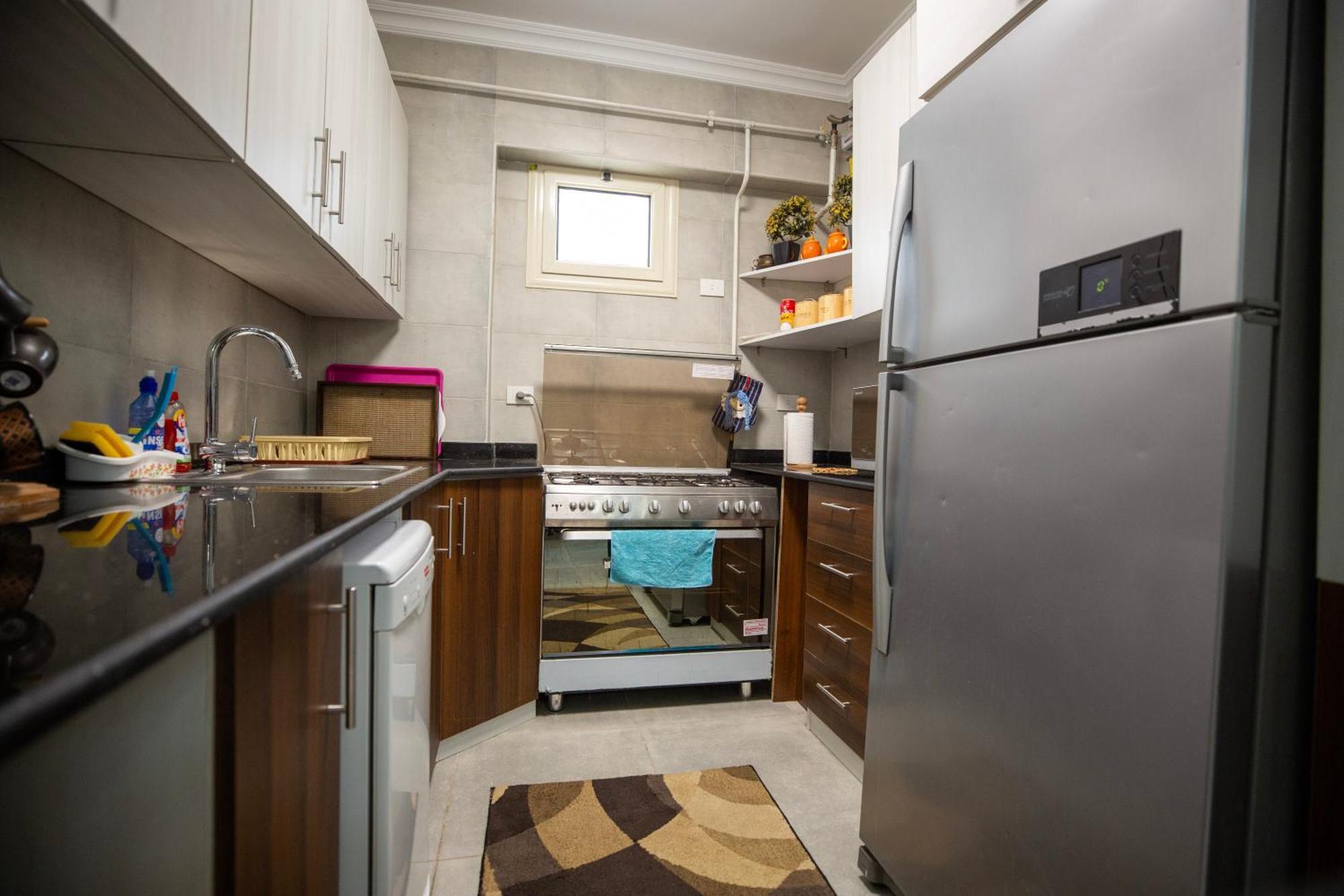 Stylish 3rd Floor In The Heart Of New Apartman Kairó